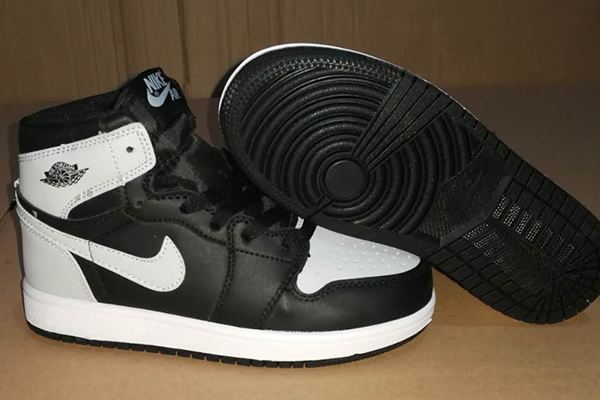 Kids Jordan 1